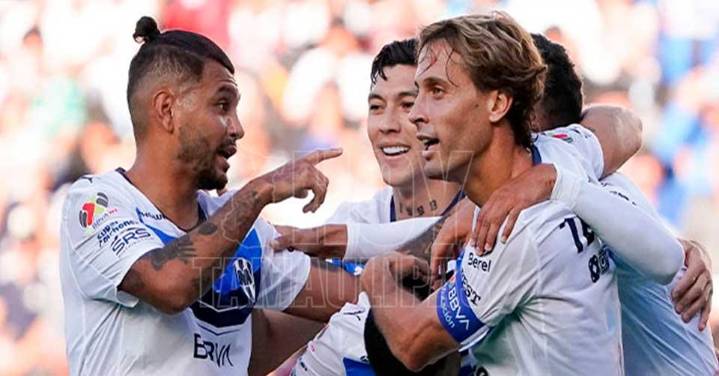 Rayados vence a Querétaro y se consolida como líder
