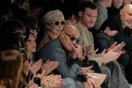 Deslumbran Meryl Streep y Stanley Tucci en desfile de Milán