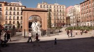 Puente y Almeida se enfrentan en redes por la limpieza de Madrid y las banderas palestinas