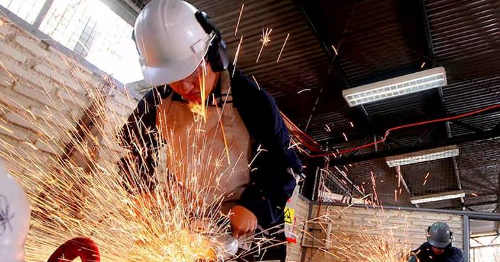 Imacec de julio de 1,8% ratificaría  un segundo semestre más lento en  actividad, aunque expertos mantienen proyección de 2,5% para el año