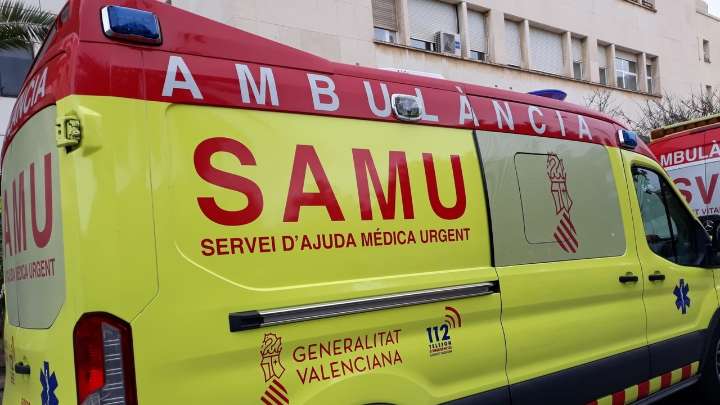Muere una bebé de 20 días y su madre resulta herida grave tras ser arrolladas por un coche aparcado que se desplazó sin control en Calpe