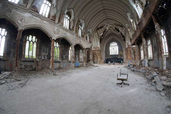 Why congregations refuse to admit Christianity in America is dying from within by toxic Christians