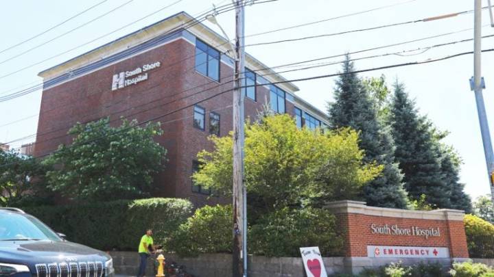 Mass. man pleads not guilty after body found outside hospital