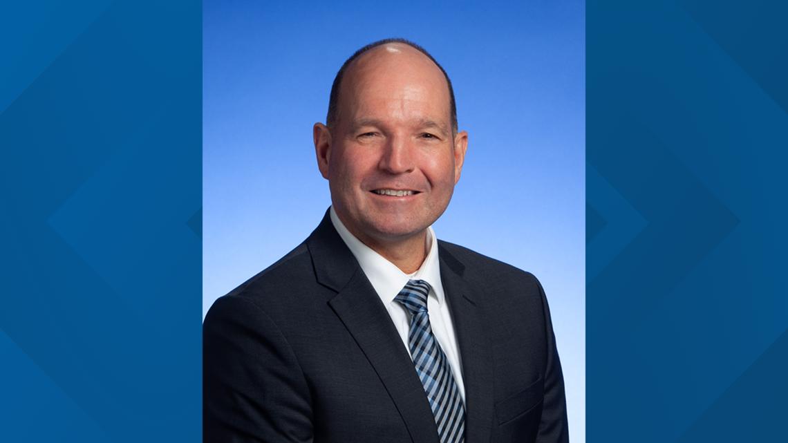 Tennessee's agriculture commissioner to retire
