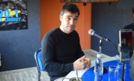 Nacho Torres y sus candidatos, Ana Clara Romero y Gustavo Menna en EL CHUBUT