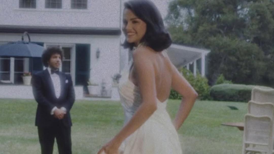 Selena Gomez, Benny Blanco share wedding photos in intimate September ceremony