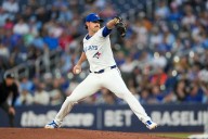 Blue Jays stage a thrilling ninth-inning comeback to beat Astros in extra innings