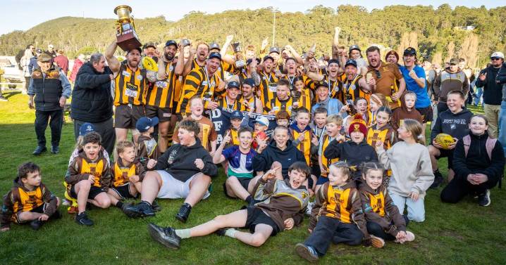 South Burnie secure 2025 DFA flag with 56