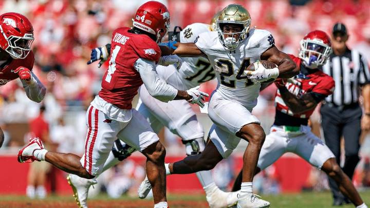 CJ Carr matches freshman record as Notre Dame beats Arkansas