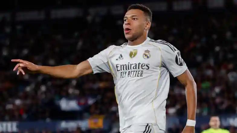 Football Will Kylian Mbappe Play Tonight in Atletico Madrid vs Real Madrid La Liga 2025-26 Madrid Derby Match? Here’s the Possibility of French Star Featuring in Starting XI