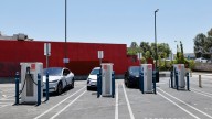 California electric-vehicle drivers will lose carpool lane privileges