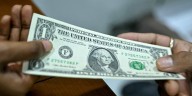 Dólar en Colombia: la TRM de este martes, la más baja en los últimos 16 meses 
