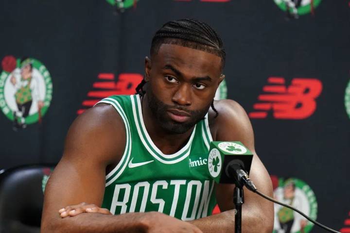 Jaylen Brown Confirms Celtics Locker Room Issue After Warriors Confirm Major Move