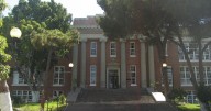 Sigue defensa de la Casa de la Cultura de la colonia Altamira