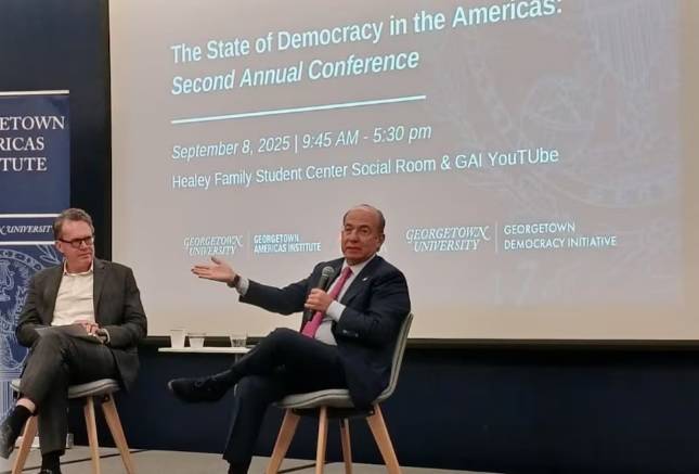 Calderón condena que Ken Salazar no hizo nada contra la “demolición” del Poder Judicial; “ocurrió frente a sus narices”
