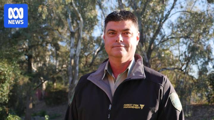 Firefighters honoured for Black Summer efforts as CFA warns about fire season