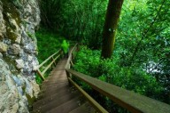 Cañones, cuevas y cascadas: el recorrido más desconocido de Cantabria