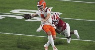 No. 19 Indiana takes control quickly and overwhelms No. 9 Illinois in 63