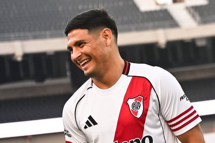 El mensaje de Maxi Salas a Marcos Rojo antes de jugar con Racing: «Es un…»