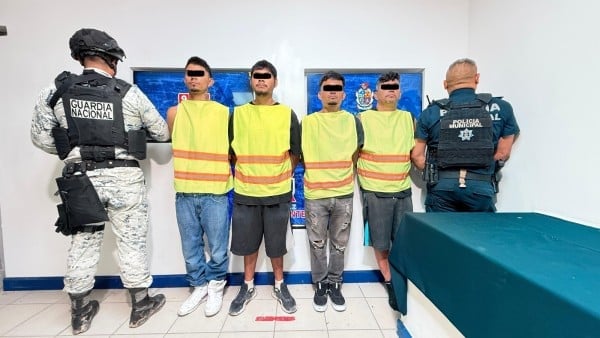 Video.- Los detienen con arma larga y cristal; serán investigados por homicidio