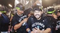 Surging Mariners clinch playoff berth and close in on AL West title
