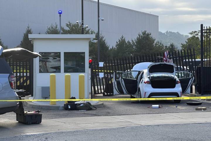 Suspect in custody after driver rams car into staffed security gate at FBI building in Pittsburgh