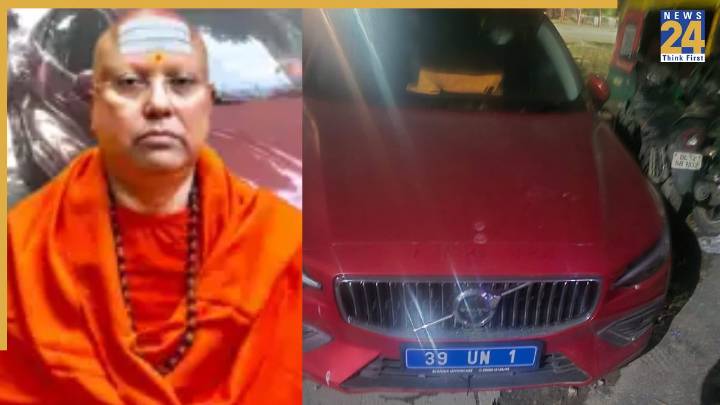 Delhi Ashram Chief Swami Chaitanyananda Saraswati Booked for Allegedly Sexually Harassing 17 Girls