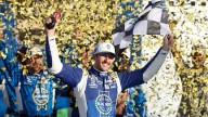 Elliott steals Kansas Speedway race in wild overtime finish, secures spot in 3rd round of playoffs