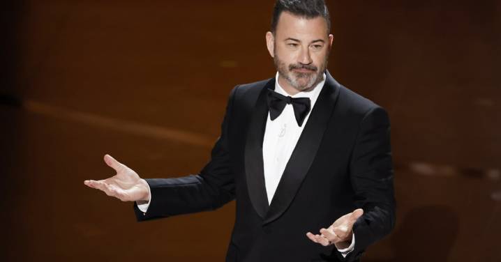Cancelan programa de Jimmy Kimmel por frase sobre Charlie Kirk: Trump celebra y conductor recibe apoyo