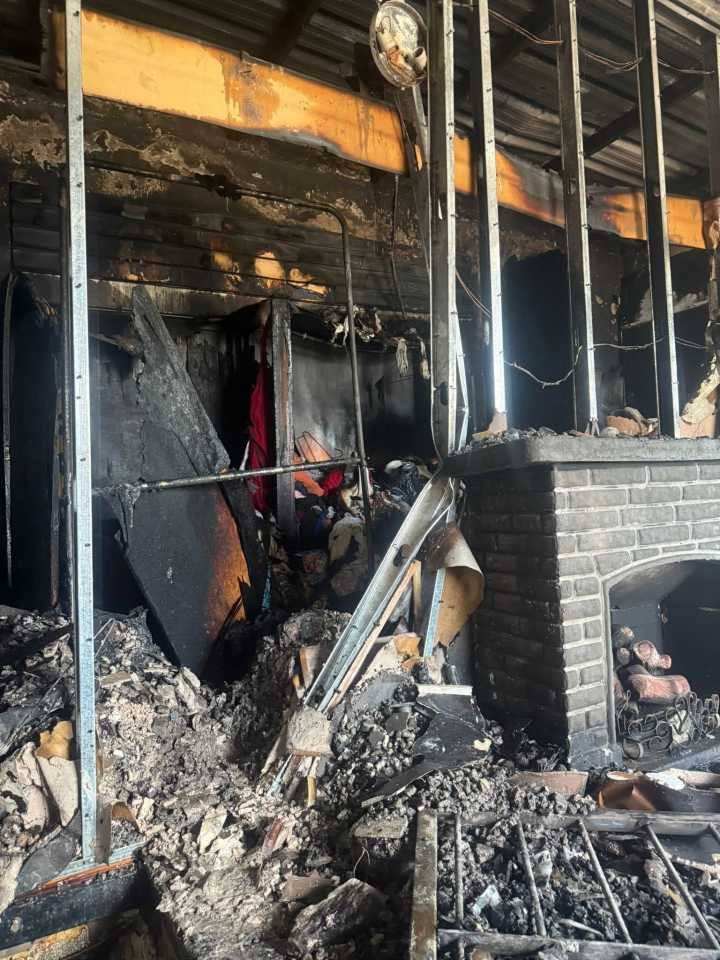 “Nos quedamos con lo puesto”: el incendio que arrasó con la casa de una proteccionista en Villa Mercedes