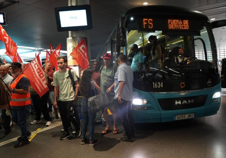 Patronal y sindicatos se reunirán para acercar posturas sobre la huelga del transporte interurbano