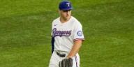 Wyatt Langford exits with side tightness in Rangers' game vs. Twins