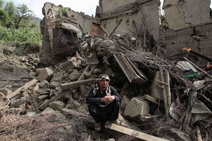 El terremoto de Afganistán, el más letal en las últimas décadas, supera los 2,200 muertos – NotiCel 