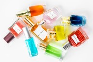 Tamaño compacto. Los miniperfumes más vendidos en EE.UU.: precios de los mejores para viaja