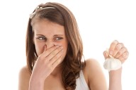 Forget soap—this kitchen hack erases garlic stench instantly