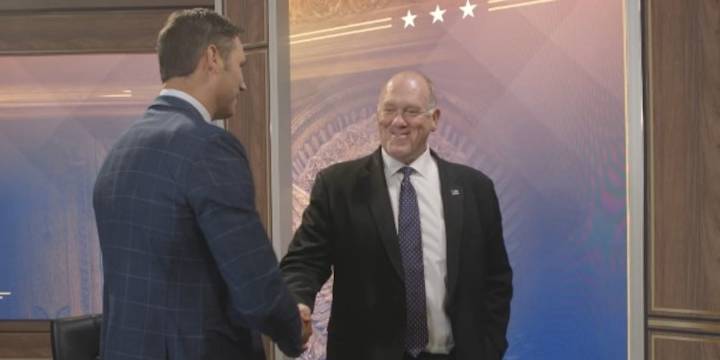 Border czar Tom Homan speaks with 7 News at White House