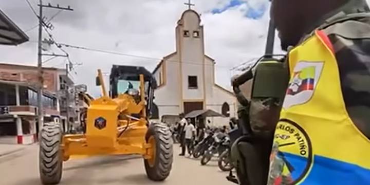 Polémica en Cauca por entrega de maquinaria por parte de las disidencias de las Farc
