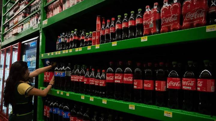 Impuesto a cigarros, refrescos y videojuegos: ¿de cuánto será el aumento?