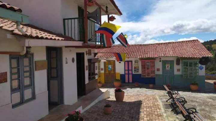 El municipio boyacense que tiene nombre de pequeño animal, un destino de lindos paisajes y piscinas de aguas termales