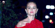 Selena Gómez revela que padece de artritis en los dedos a raíz del lupus que se le diagnosticó en 2013