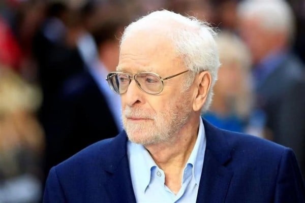 Sale Michael Caine de su retiro para película con Vin Diesel