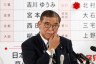 El primer ministro japonés anuncia su dimisión como jefe del partido gobernante