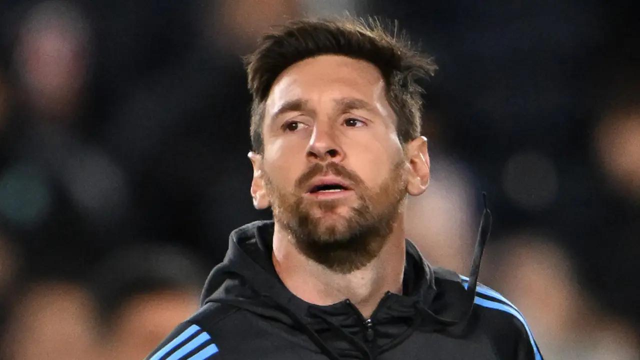 Lionel Messi no pudo contener el llanto; emotivo momento, hasta las lágrimas, con Argentina
