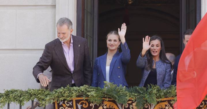 Los Reyes y la Princesa de Viana concluyen en Tudela su visita a Navarra entre vivas y muestras de afecto