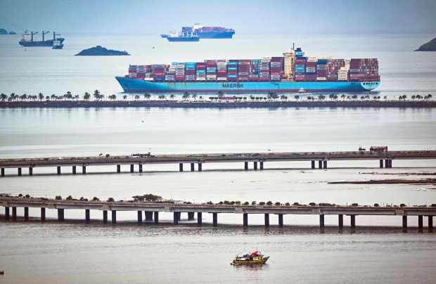 Aeronaves militares de EU llegan a Panamá en medio de críticas por injerencia extranjera