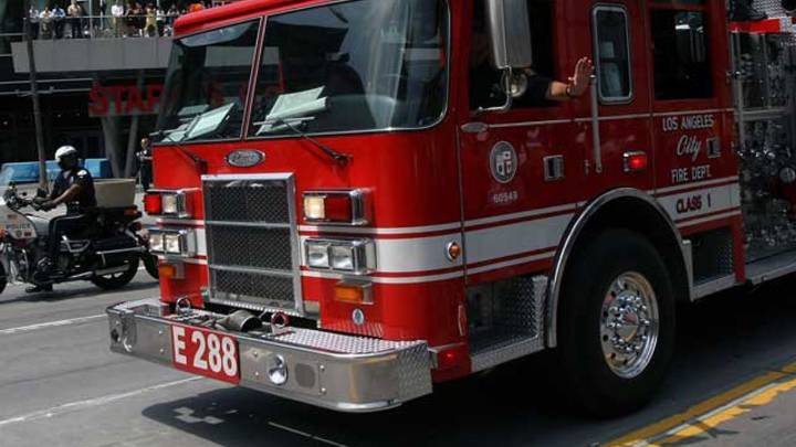 Drowning death under investigation at MacArthur Park