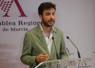 Landáburu: "Frente al rotundo fracaso de las políticas intervencionistas de Sánchez, López Miras sigue adoptando medidas que facilitan el acceso a la vivienda en la Región"