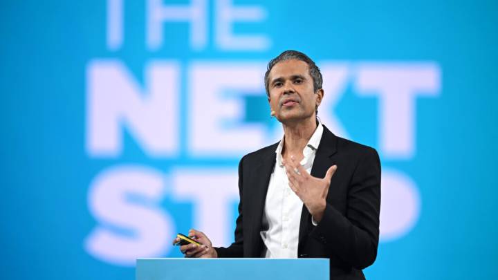British cardiologist, RFK Jr. ally alarms U.K. public health circles