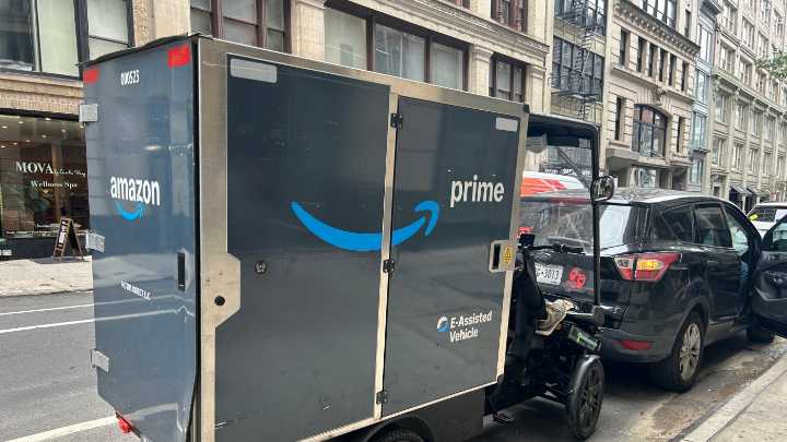 FTC: Amazon settles U.S. lawsuit over Prime subscriptions  : NPR