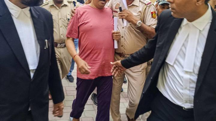 Self-styled godman Chaitanyananda produced in Delhi court, police seek 5